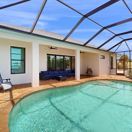 Bowline Oasis Villa Bokeelia Exterior photo